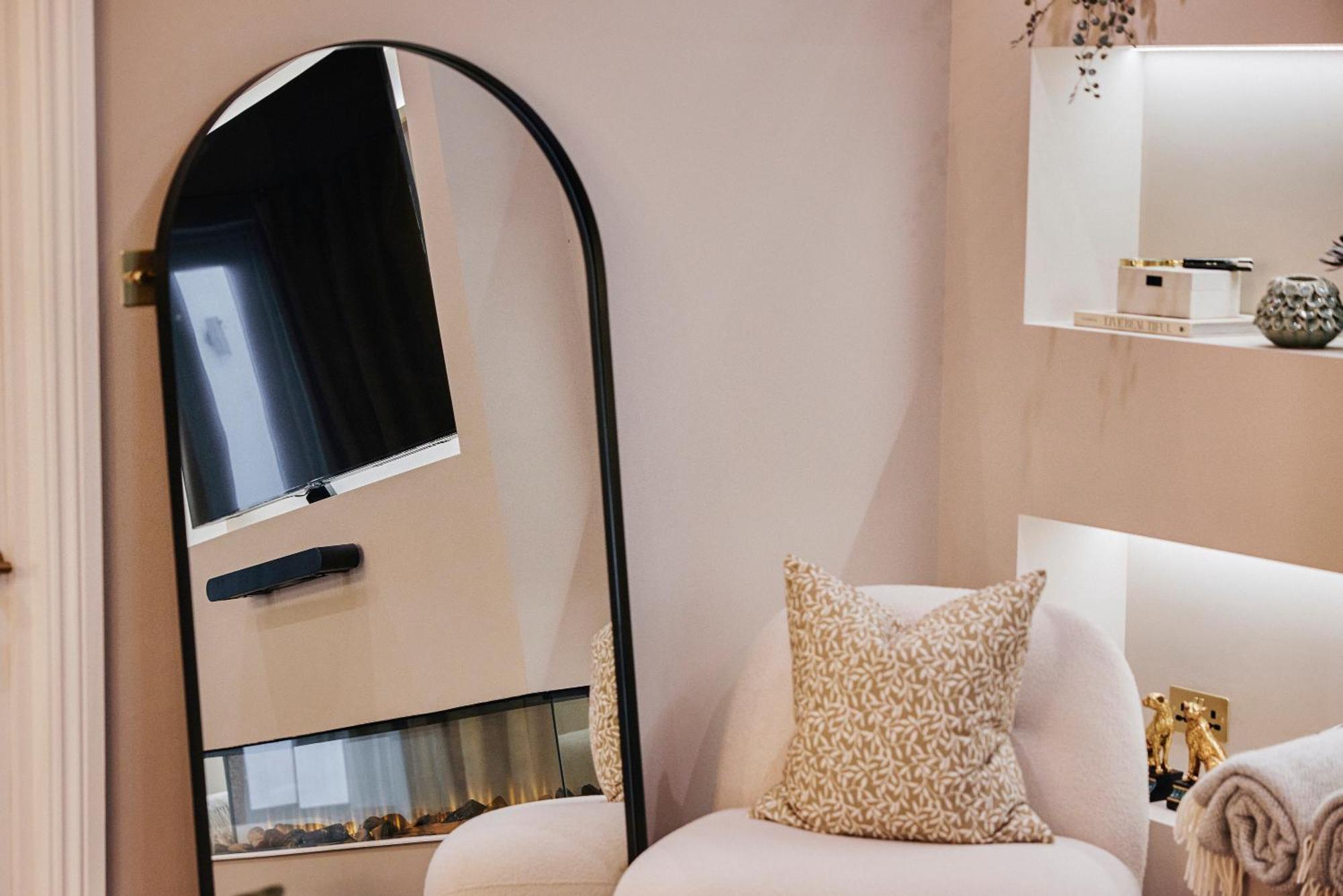Luxury Fulham Townhouse With A Bar & Games * Londen